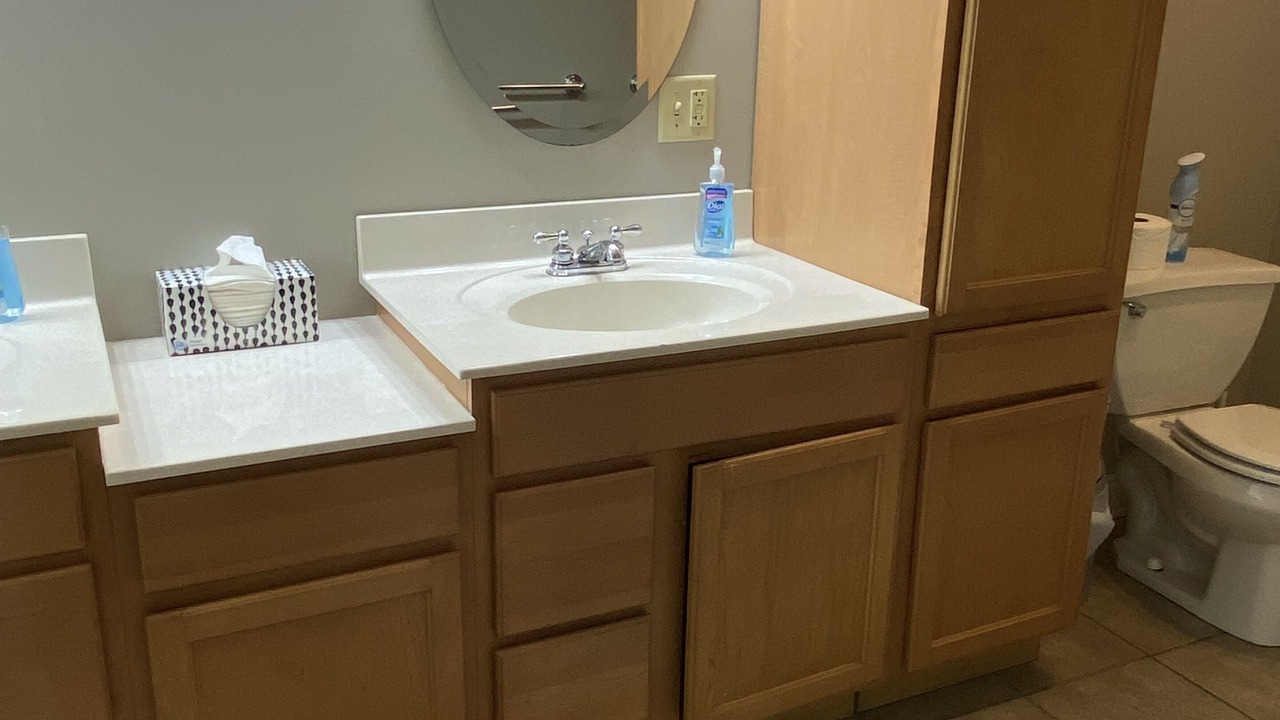 Photo of Bathroom in Russell