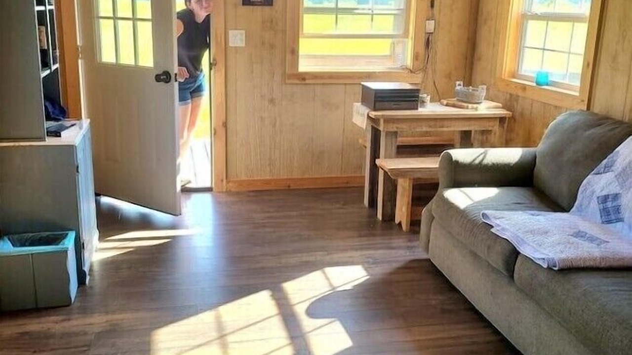 Photo of Livingroom in Corning