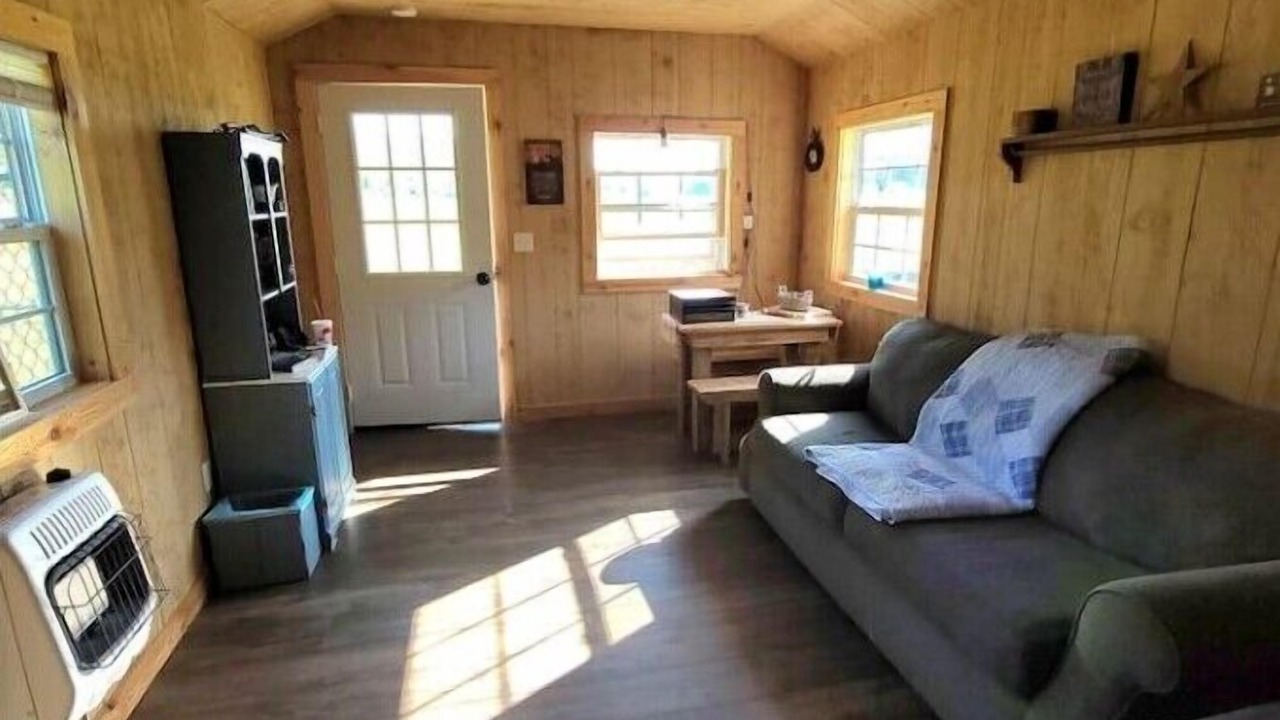 Photo of Livingroom in Corning
