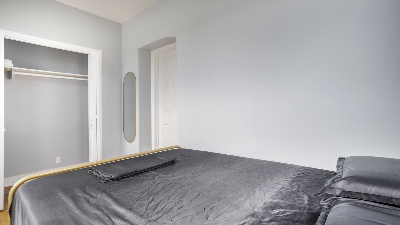 Photo of Bedroom in Lodi