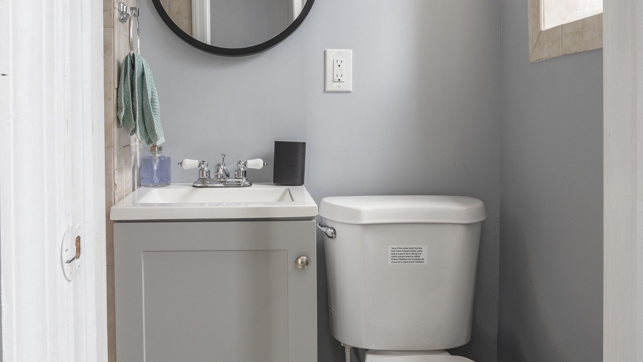 Photo of Bathroom in Lodi