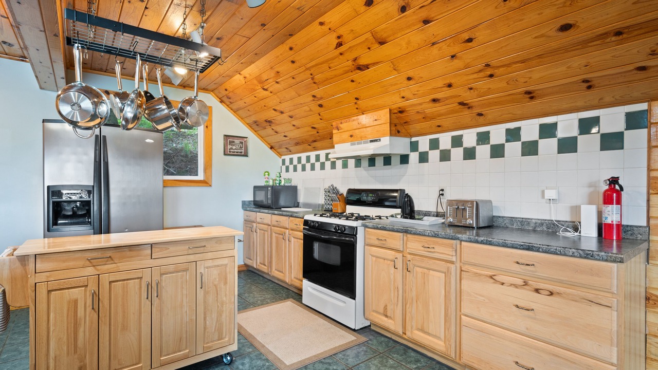 Photo of Kitchen in Reed City