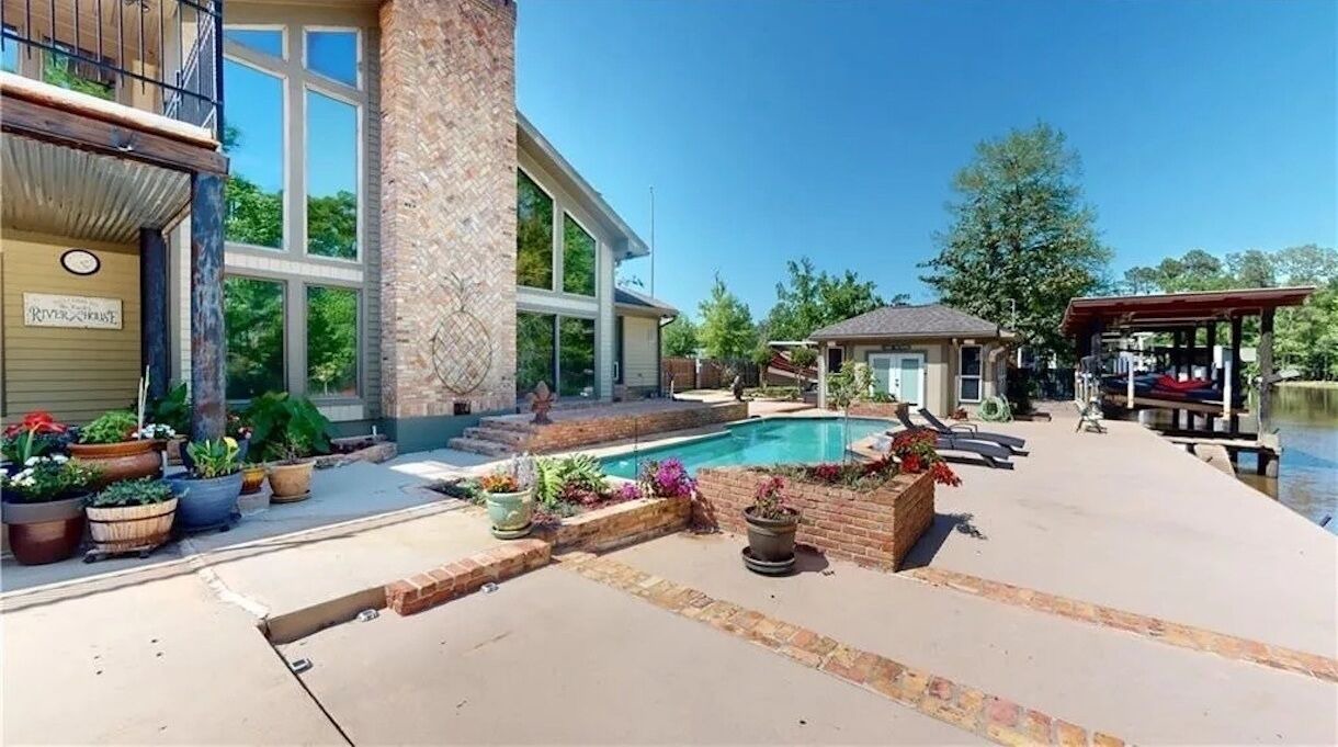 Photo of Outdoor in Springfield