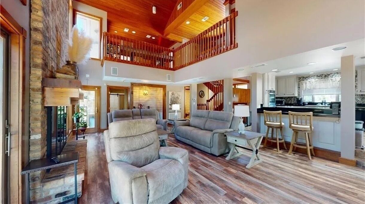 Photo of Livingroom in Springfield
