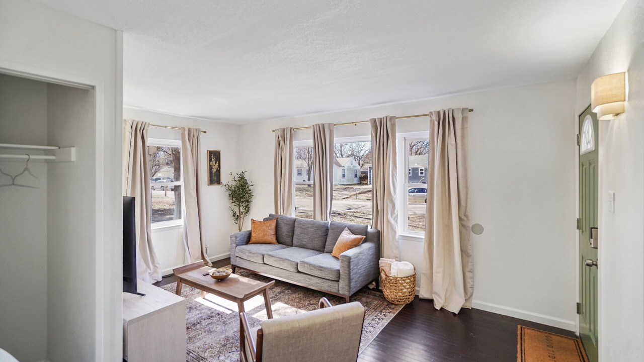 Photo of Livingroom in Topeka