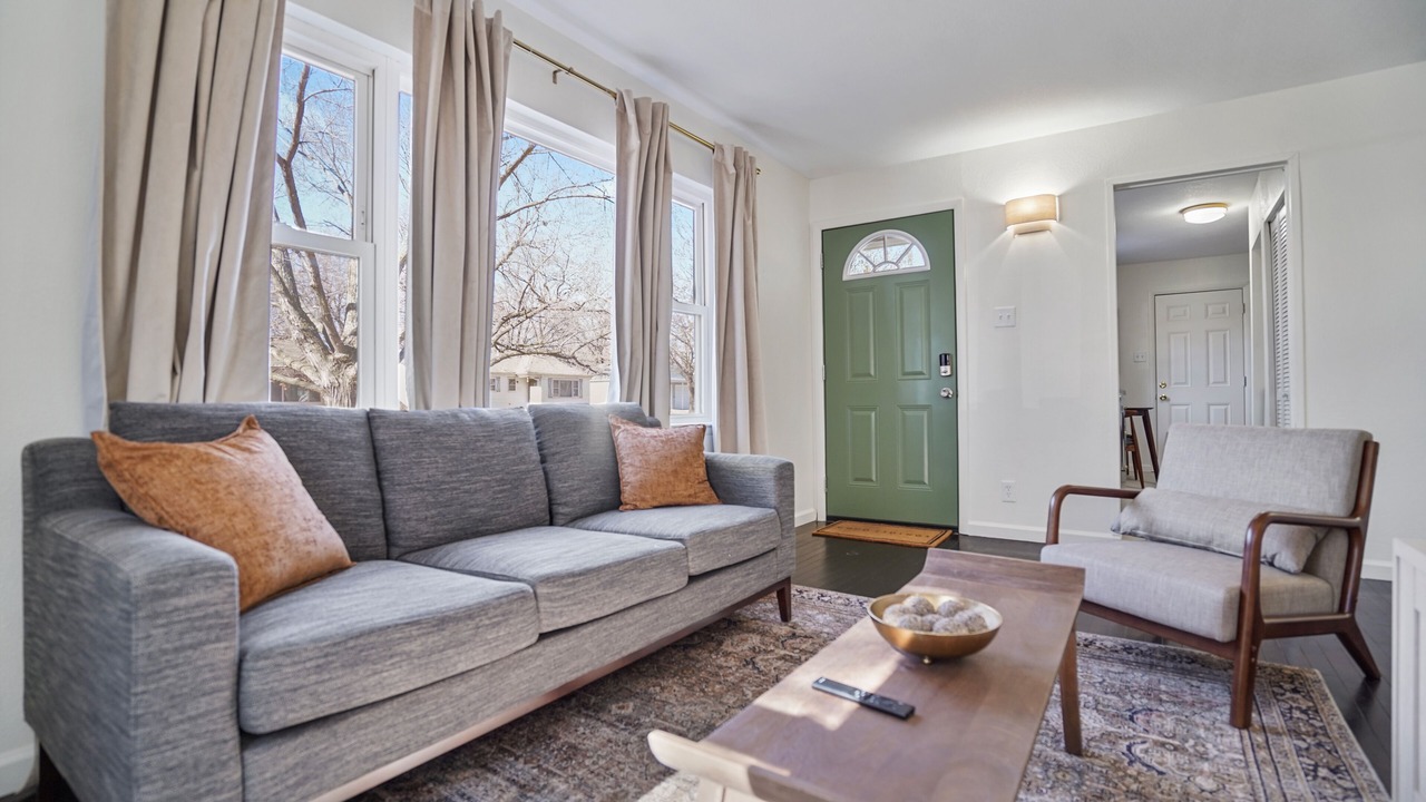 Photo of Livingroom in Topeka