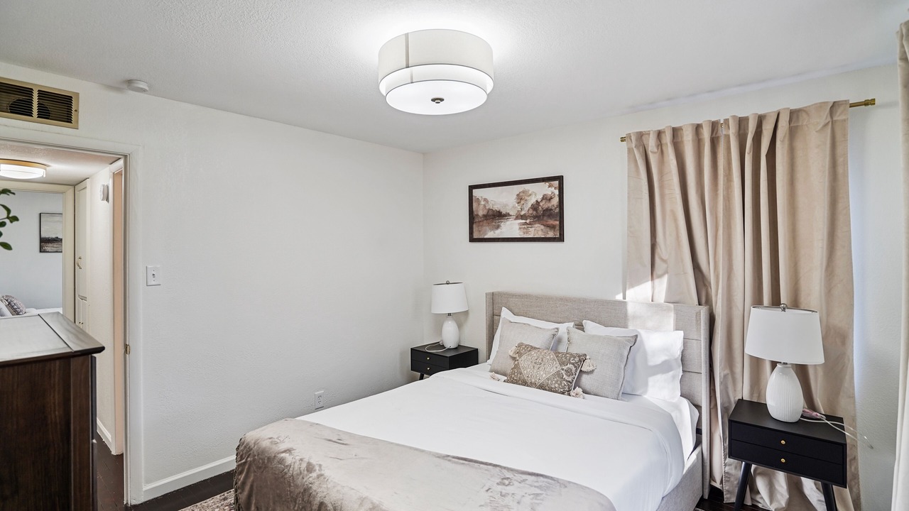 Photo of Bedroom in Topeka
