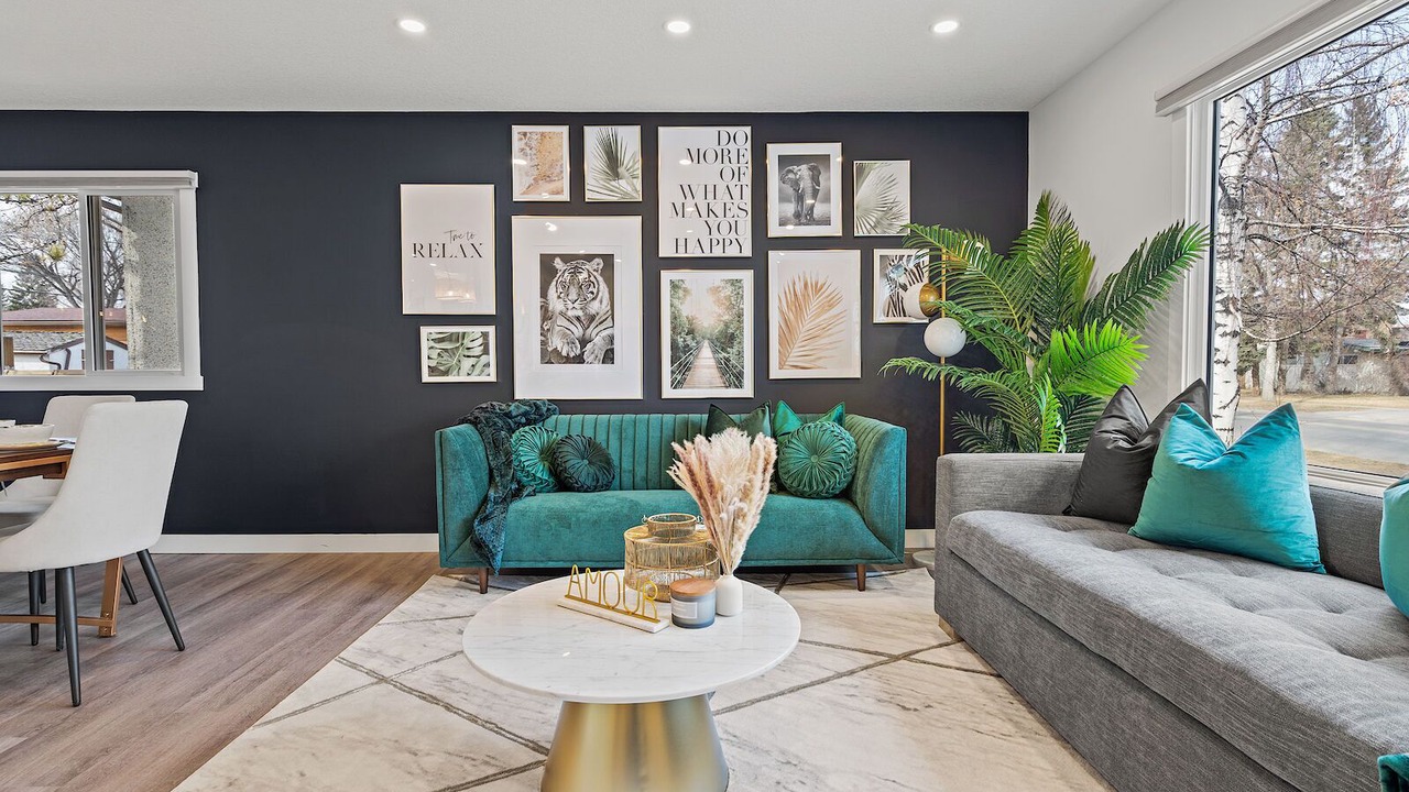 Photo of Livingroom in Southeast Calgary