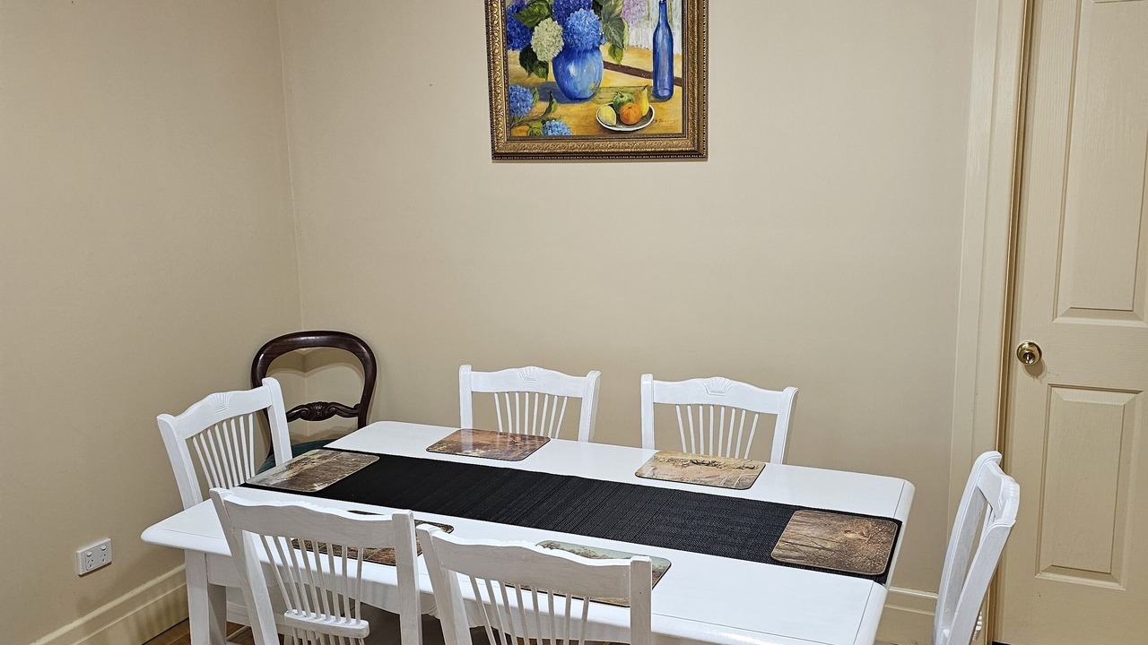 Photo of Livingroom in Echuca