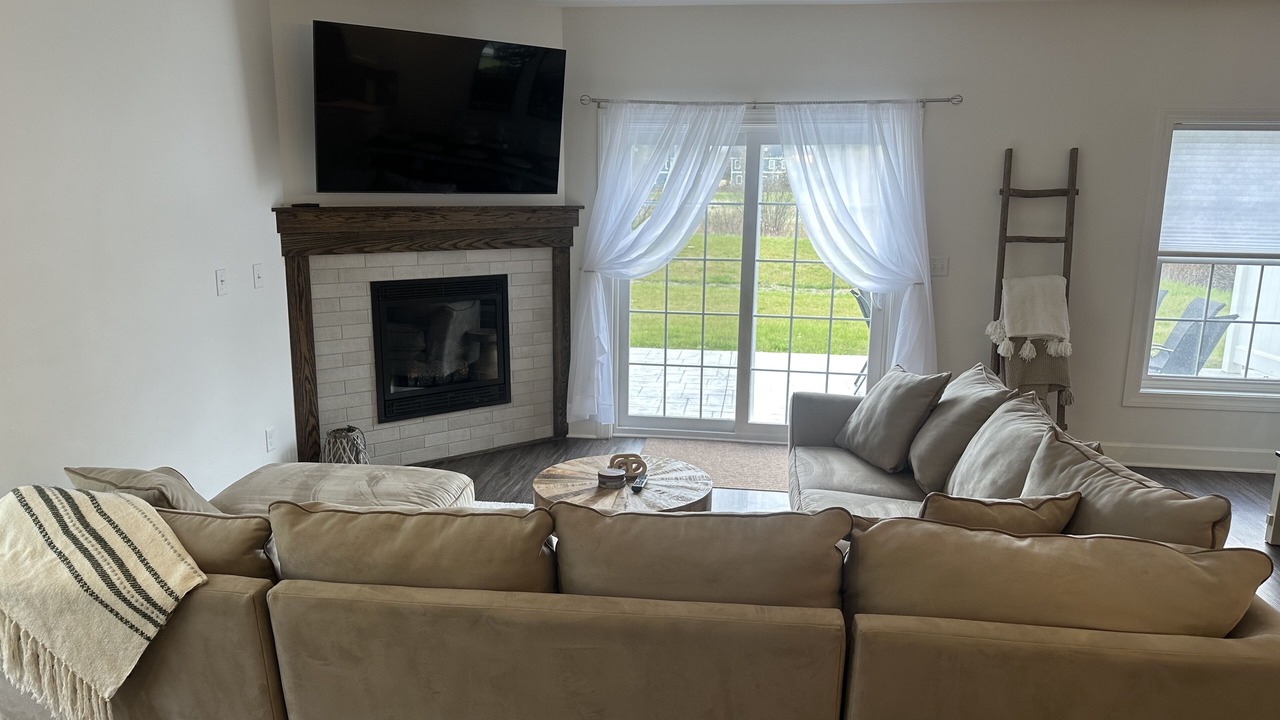 Photo of Livingroom in Ellicottville