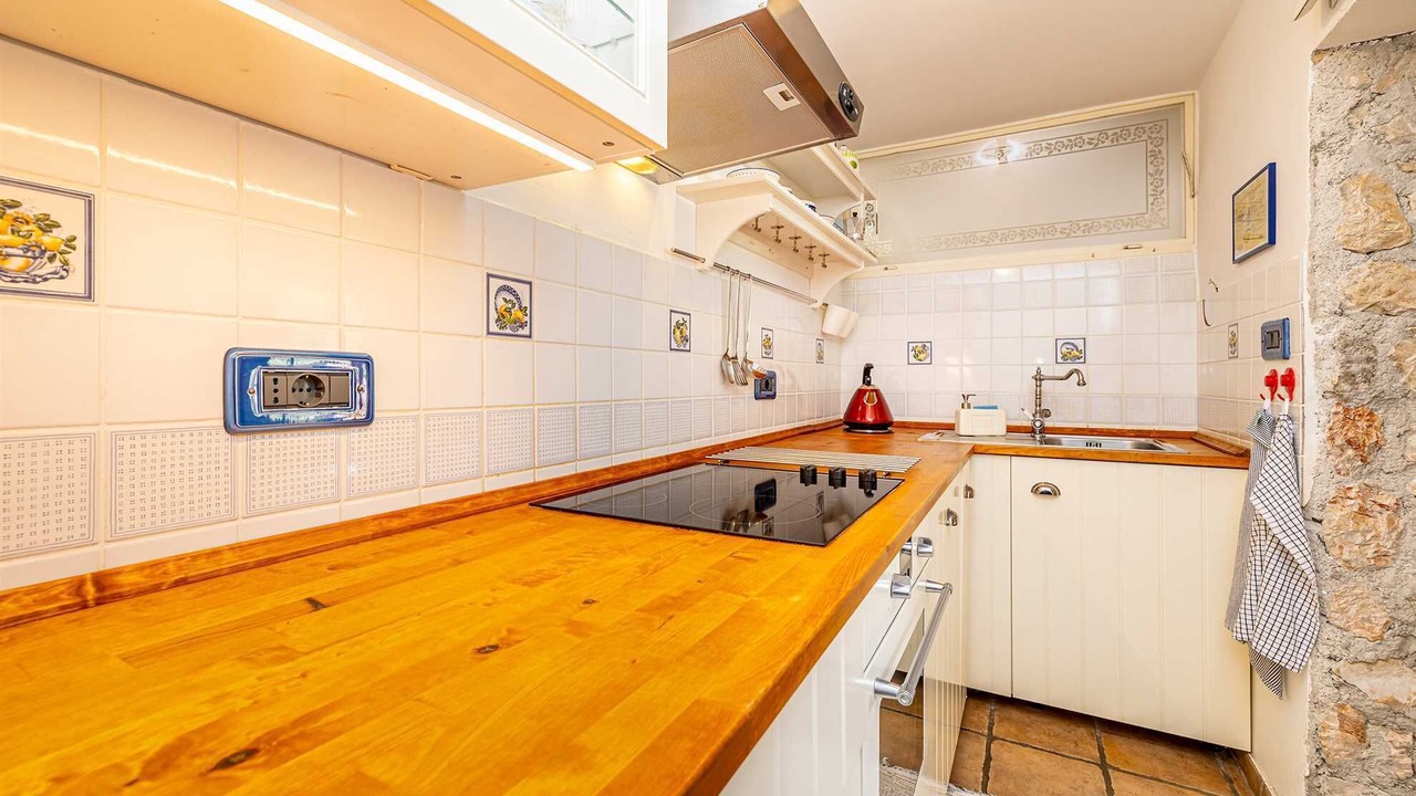 Photo of Kitchen in Sveti Vid Dobrinjski