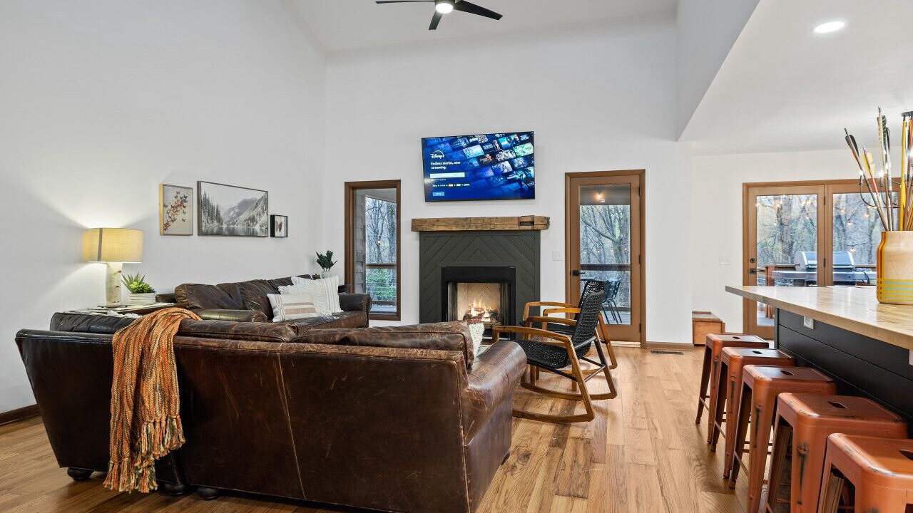Photo of Livingroom in Hendersonville