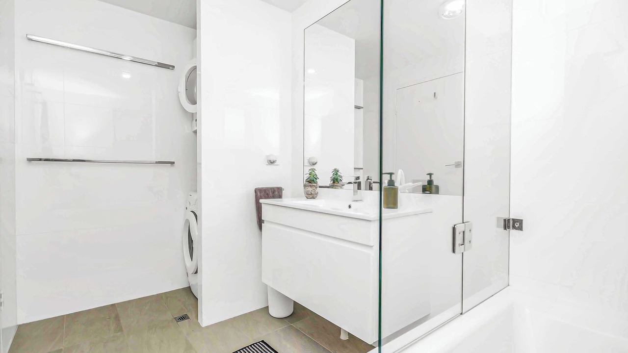 Photo of Bathroom in Hayborough