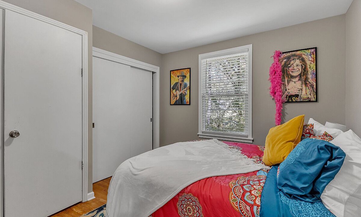Photo of Bedroom in Donelson Hills