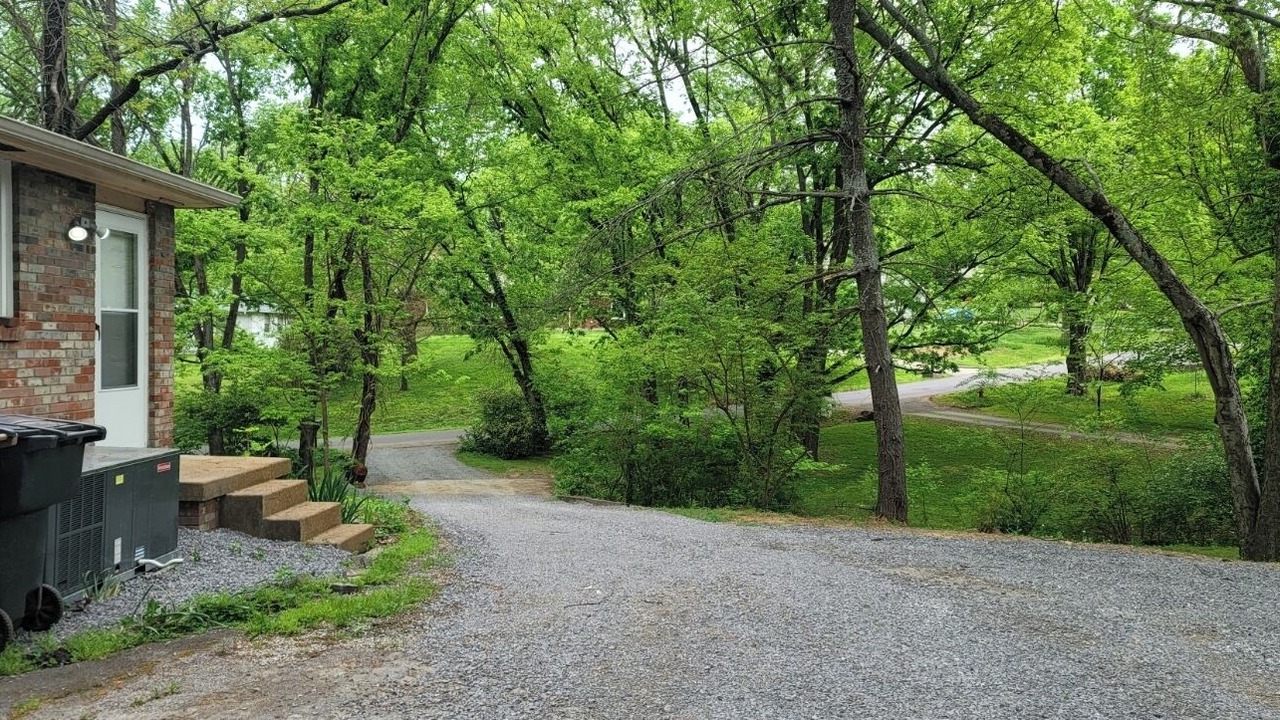 Photo of Others in Donelson Hills
