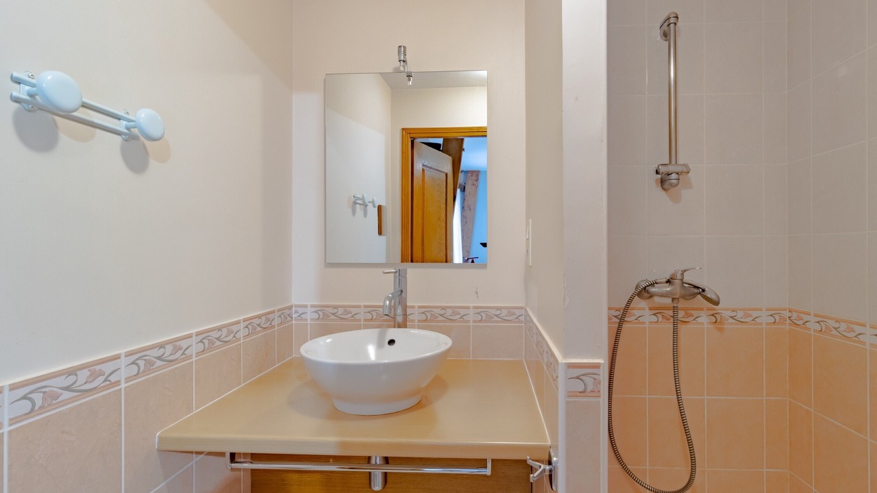 Photo of Bathroom in Paulin
