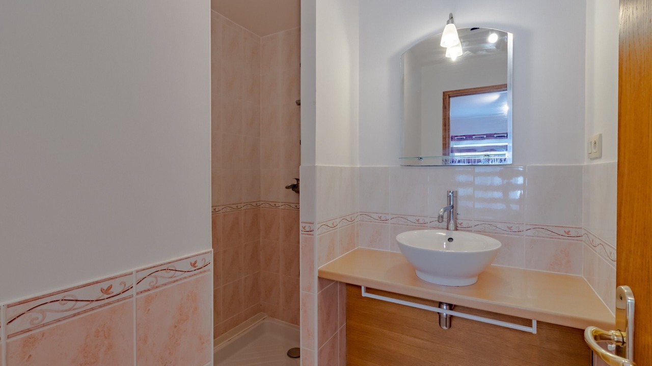 Photo of Bathroom in Paulin