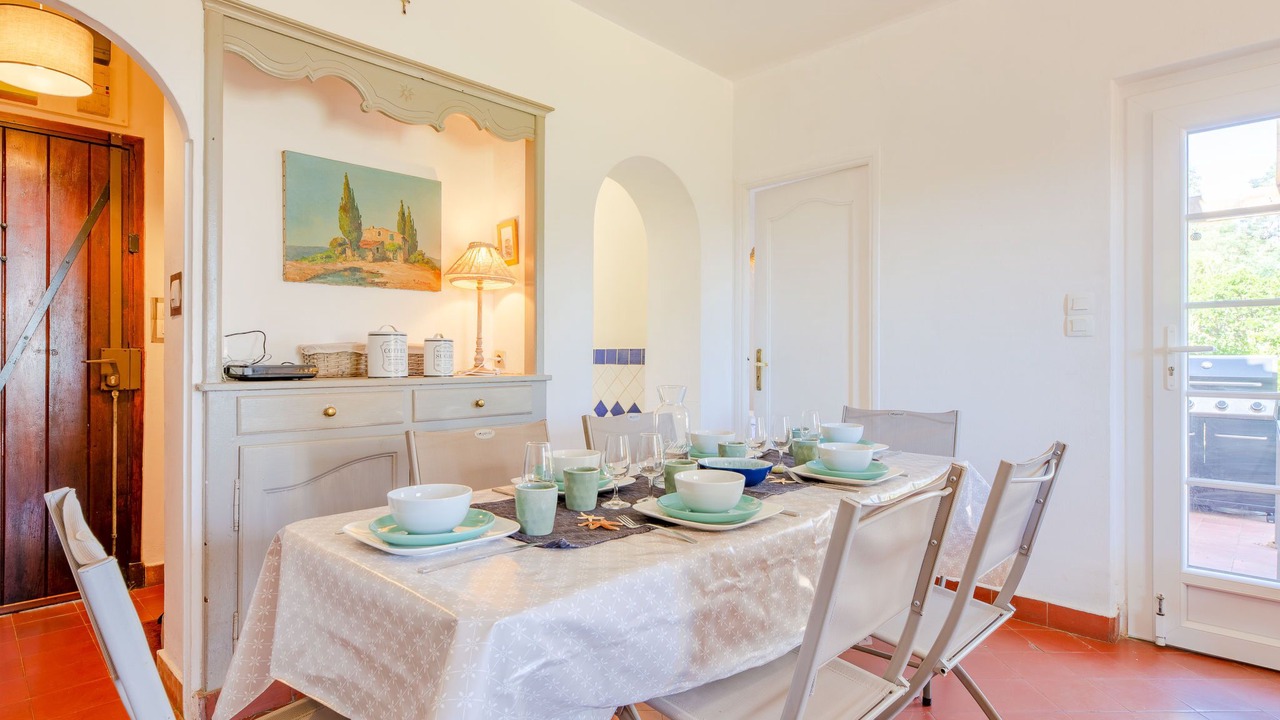 Photo of Bedroom in Plage de la Garonnette
