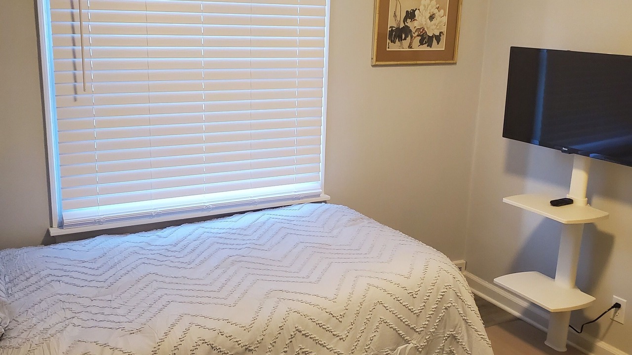 Photo of Bedroom in Detroit