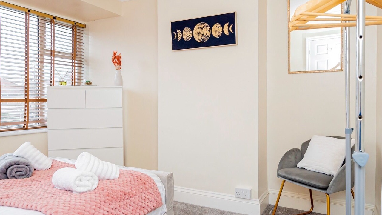 Photo of Bedroom in Marston Green