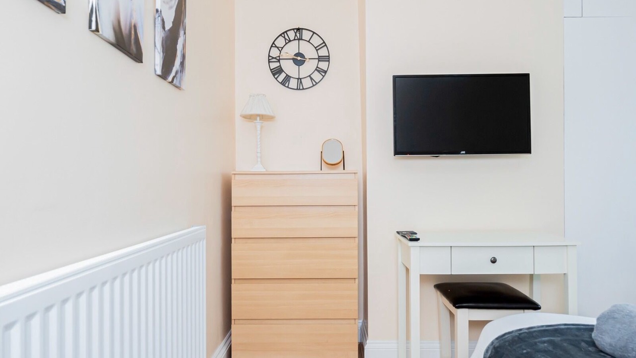 Photo of Bedroom in Marston Green