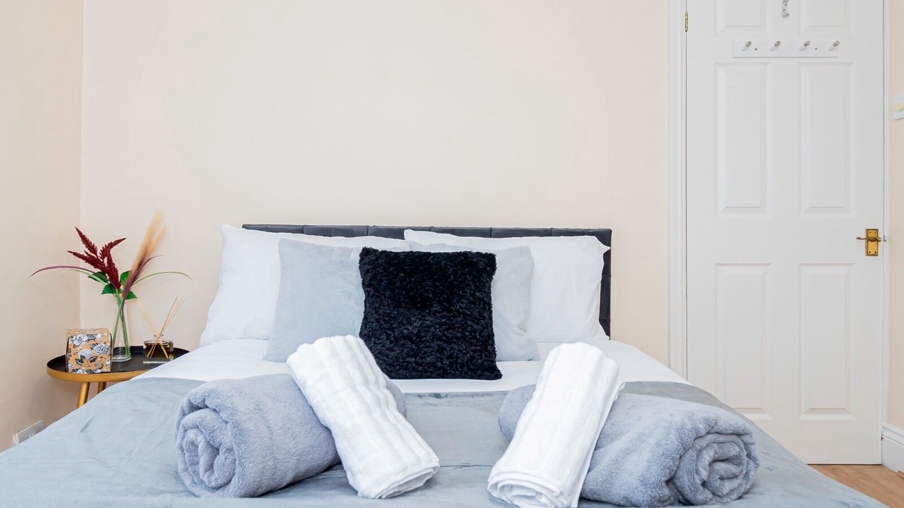 Photo of Bedroom in Marston Green