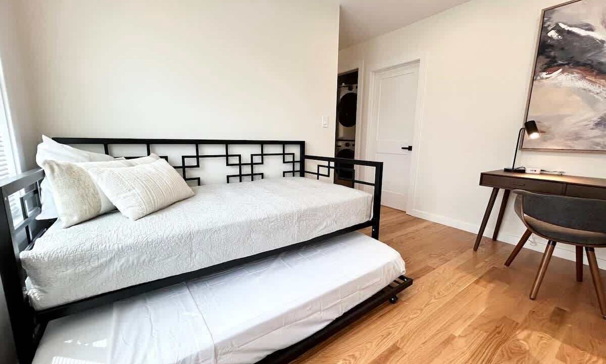 Photo of Bedroom in Arlington