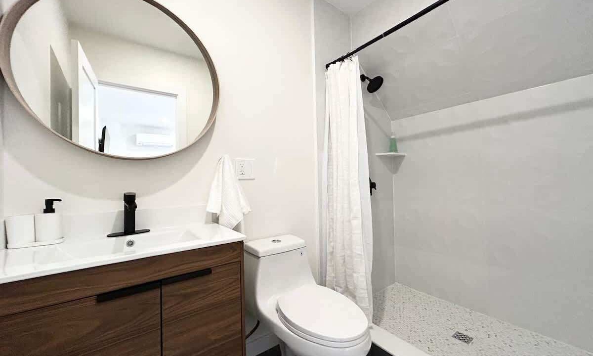 Photo of Bathroom in Arlington