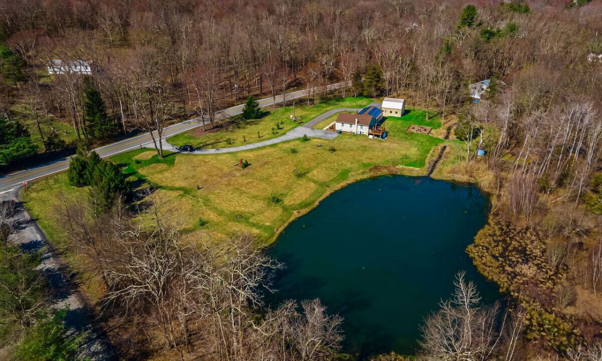 Photo of Outdoor in Campbell Hall