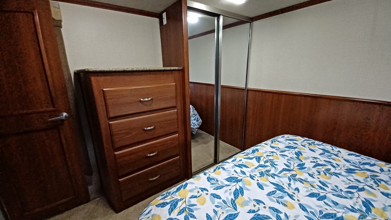 Photo of Bedroom in Lynn Garden