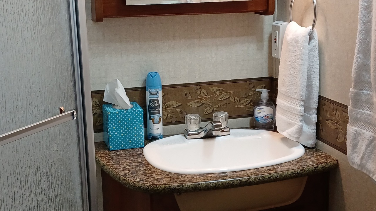 Photo of Bathroom in Lynn Garden