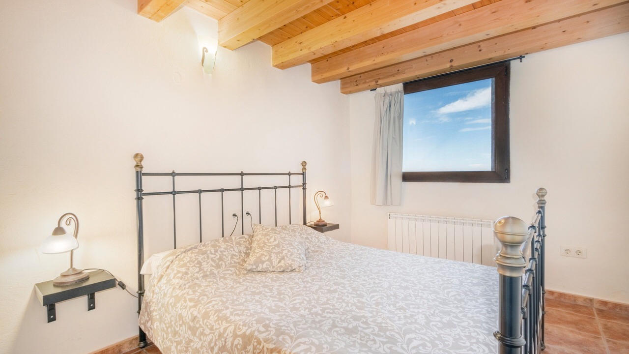 Photo of Bedroom in Ribera d'Ondara