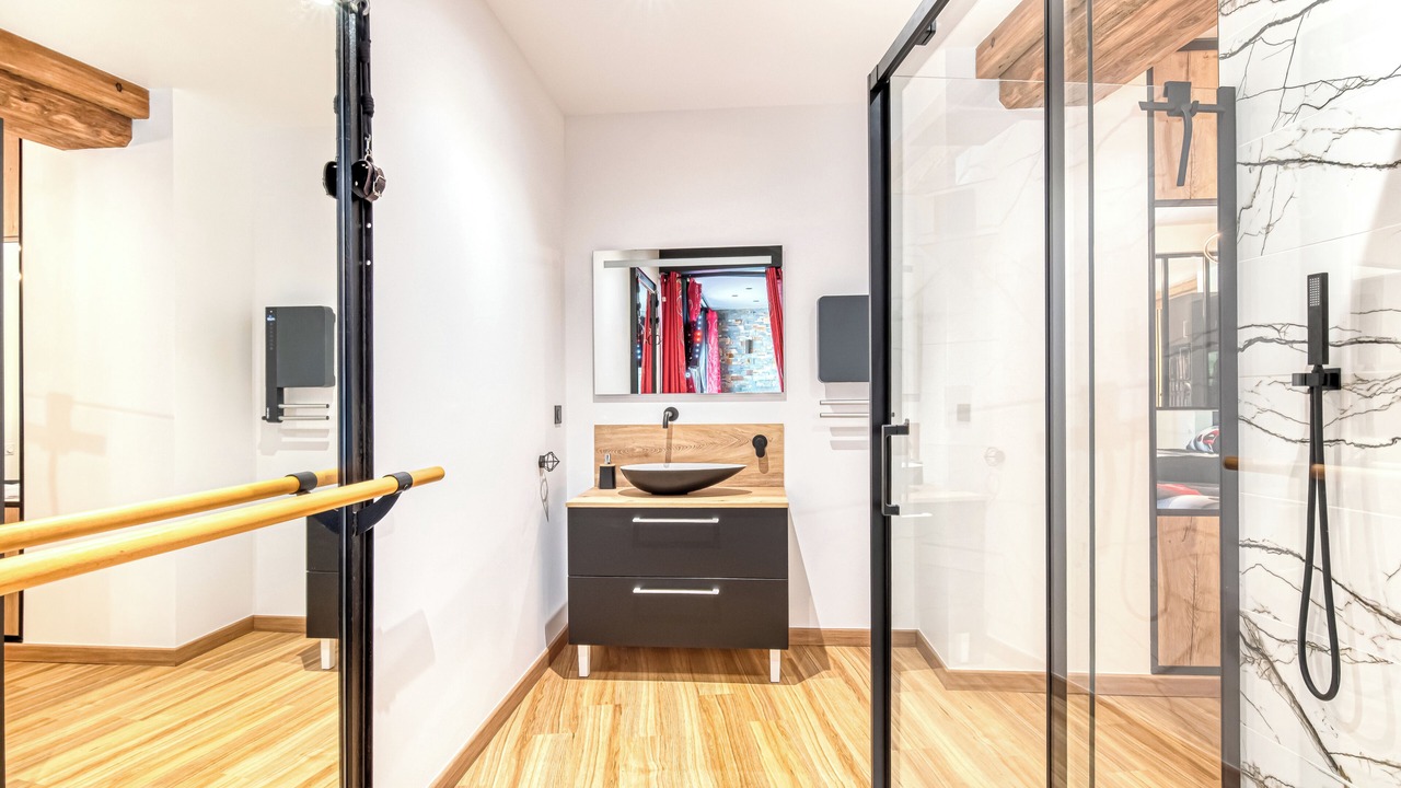 Photo of Bathroom in Rochefort-sur-Loire