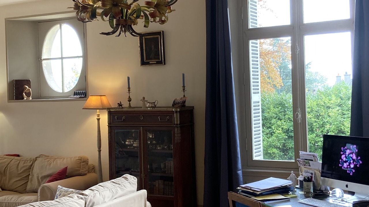 Photo of Livingroom in Mont-Saint-Aignan