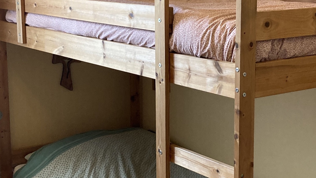 Photo of Bedroom in Mont-Saint-Aignan