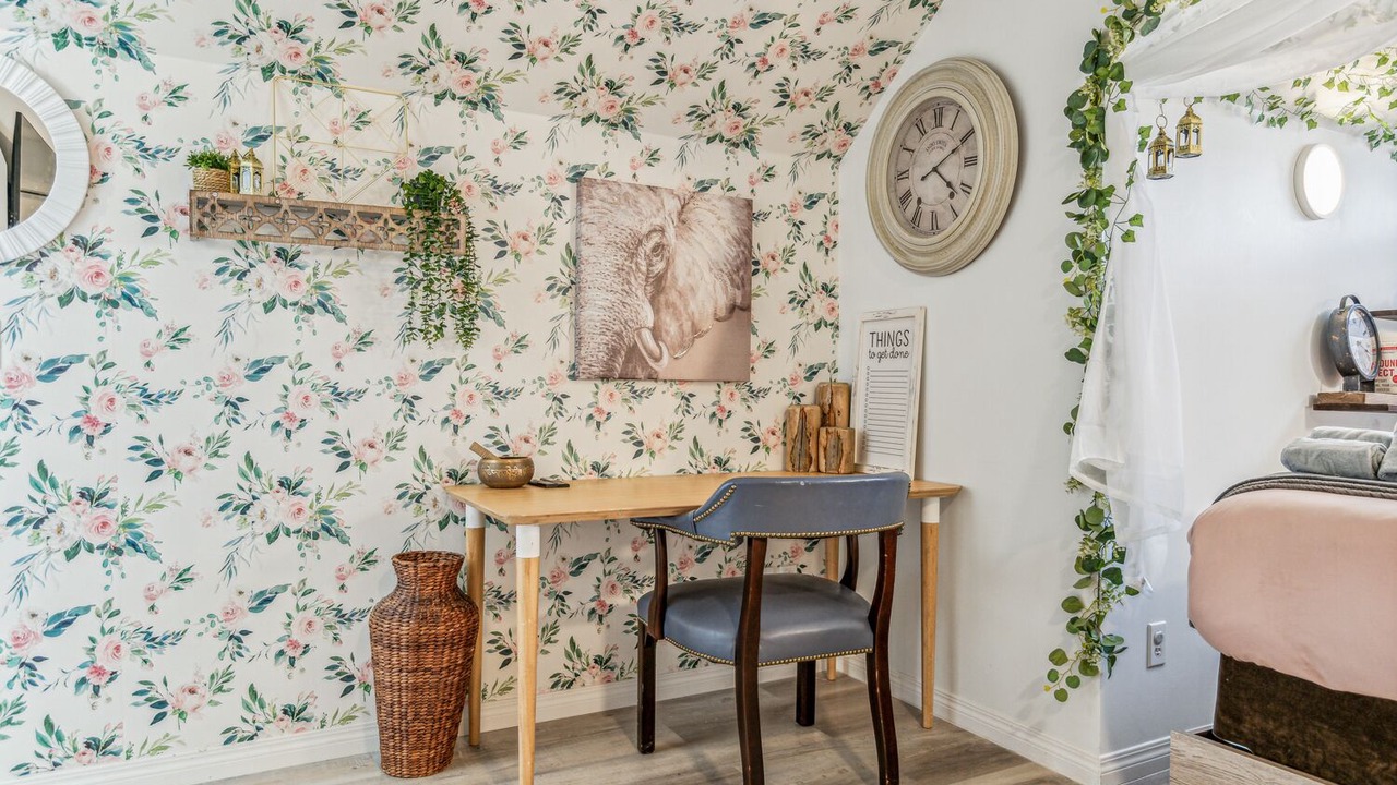 Photo of Others in Hillhurst