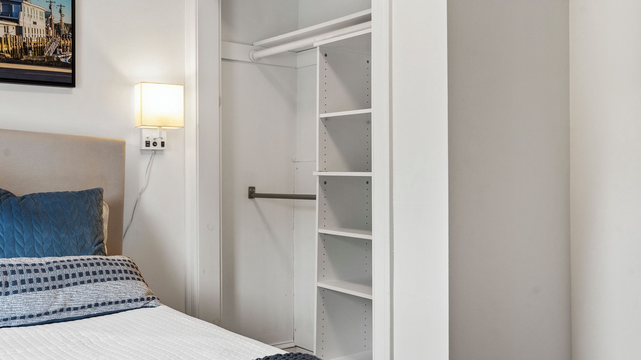 Photo of Bedroom in East Bayside