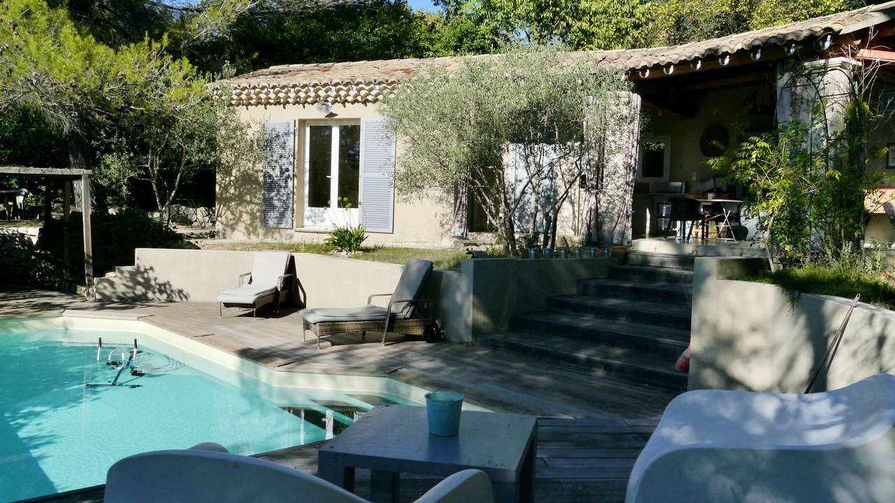 Photo of Outdoor in Buisson