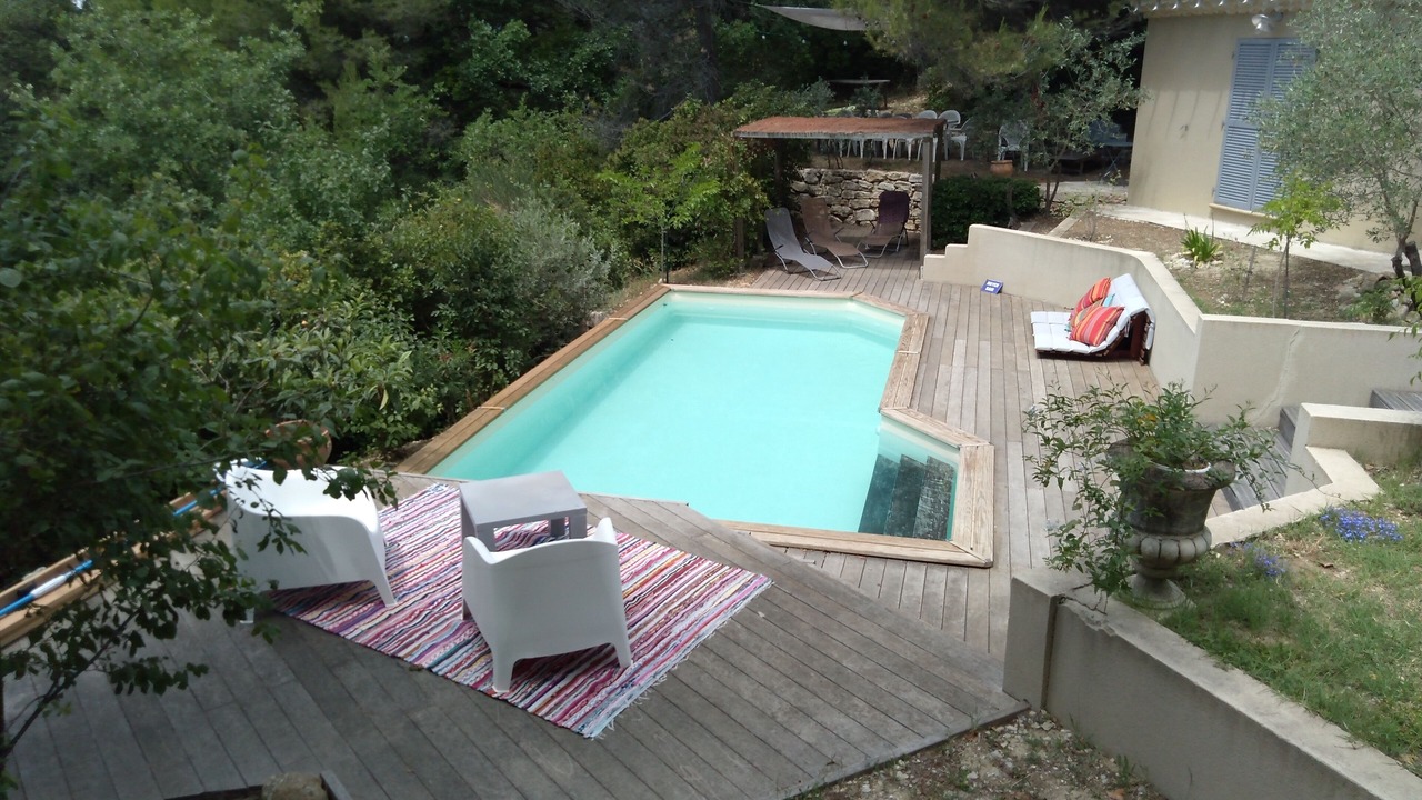 Photo of Outdoor in Buisson