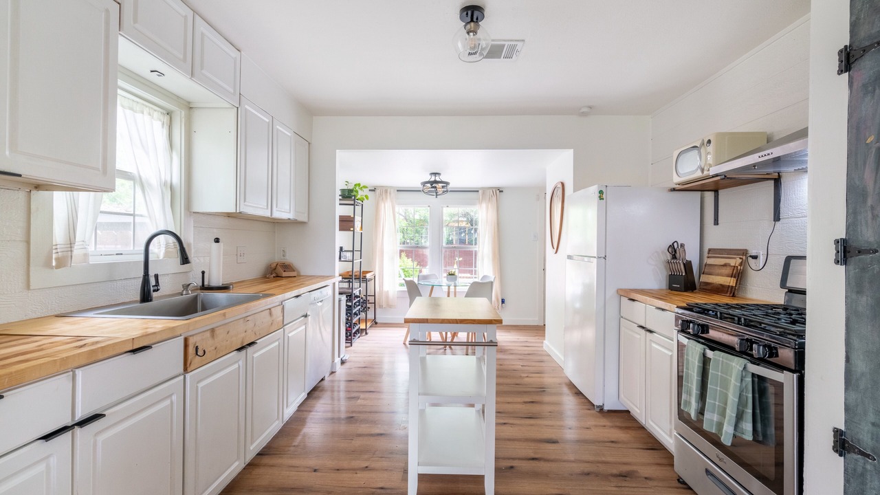 Photo of Kitchen in East MLK