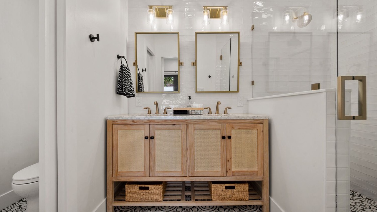 Photo of Bathroom in Shady Banks
