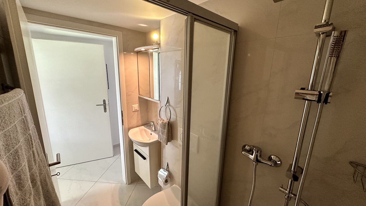 Photo of Bathroom in Andelfingen District