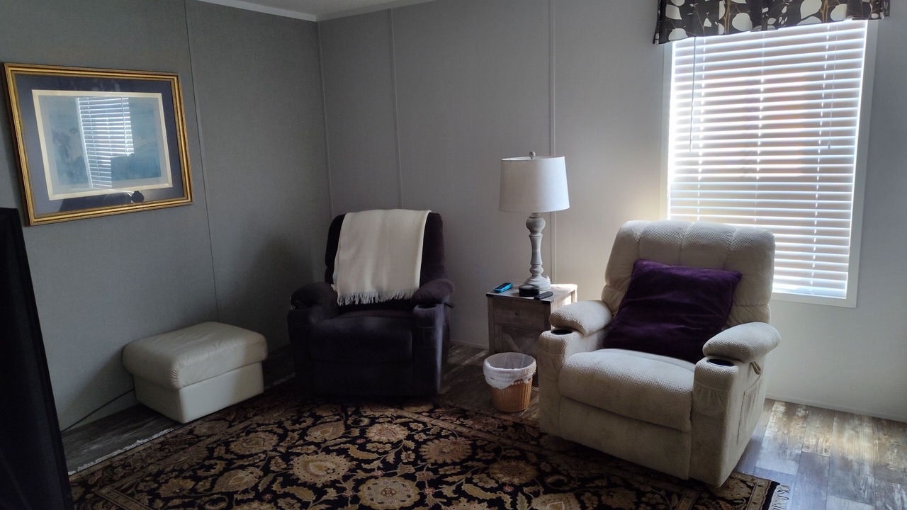 Photo of Livingroom in Deep Run