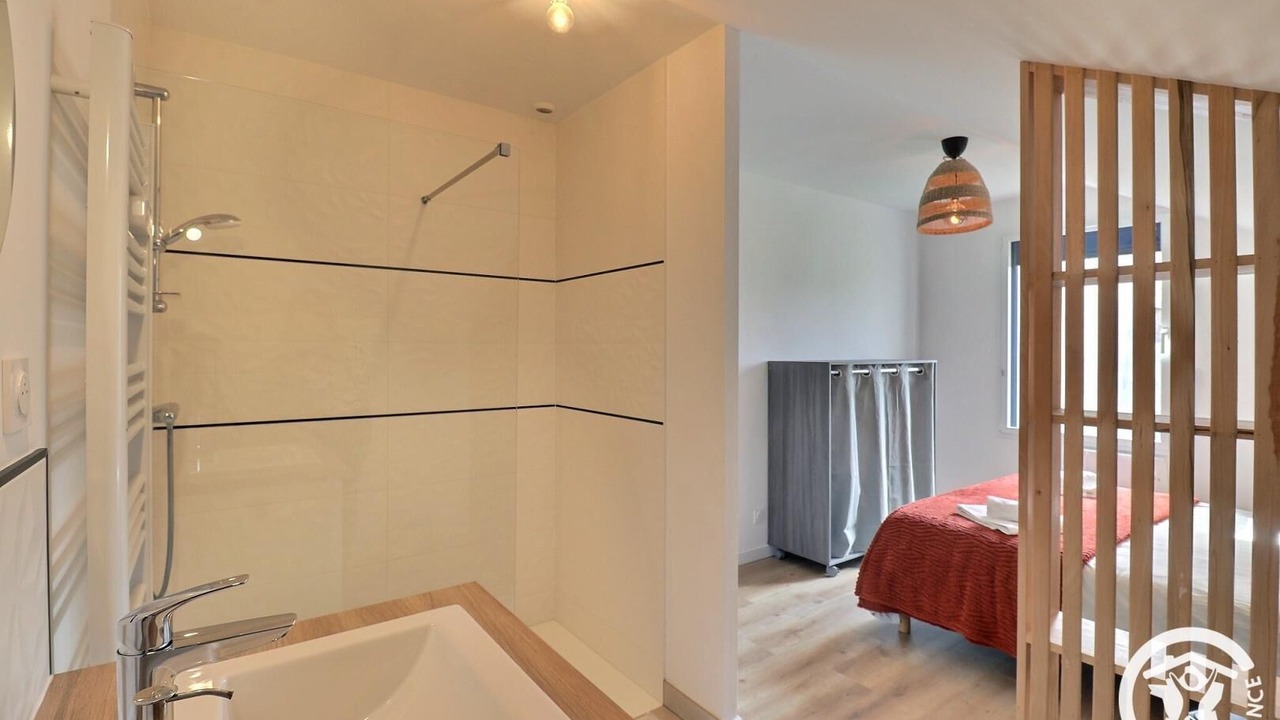 Photo of Bathroom in Paimpont
