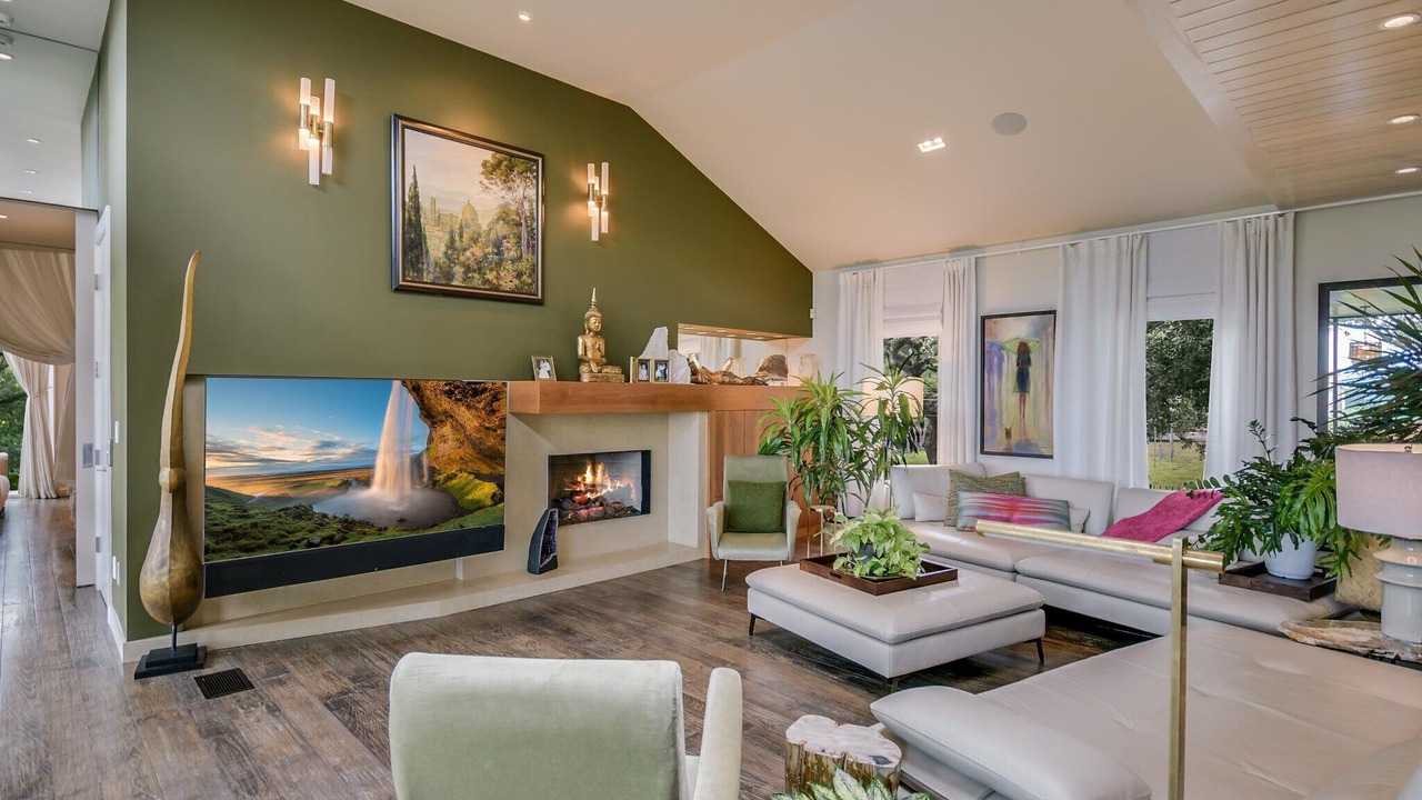 Photo of Bedroom in Barton Heights