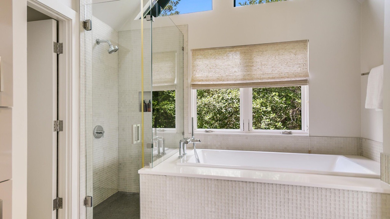 Photo of Bathroom in Barton Heights