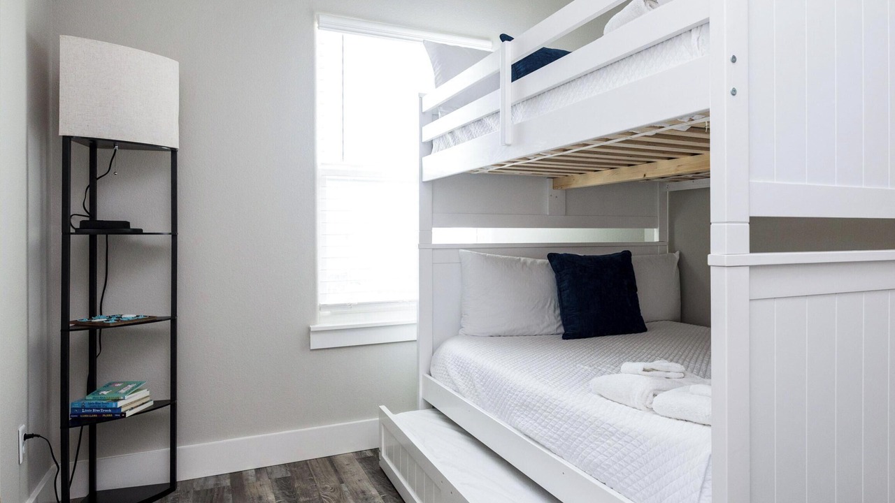 Photo of Bedroom in Corpus Christi