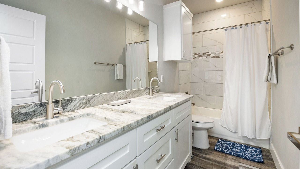 Photo of Bathroom in Corpus Christi