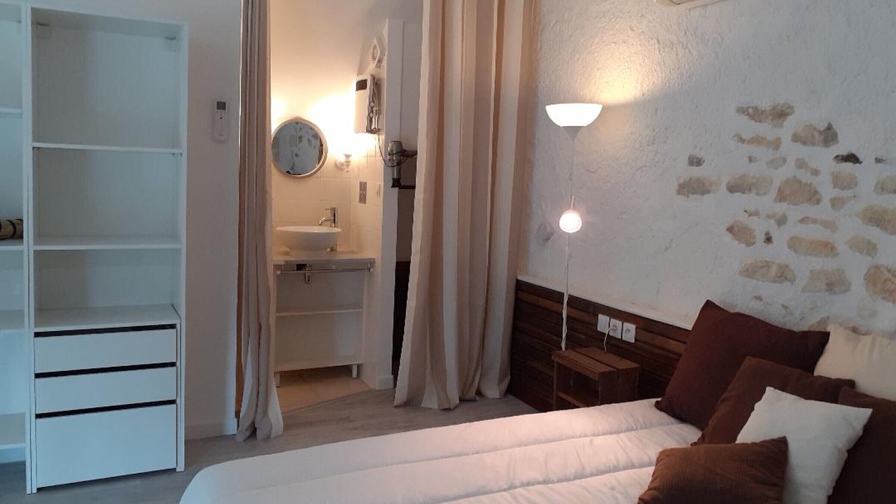 Photo of Bedroom in Meusnes