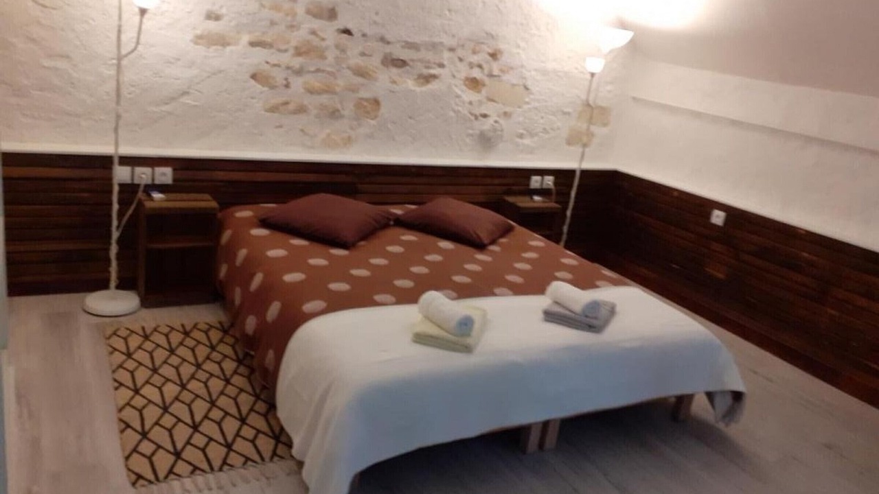 Photo of Bedroom in Meusnes